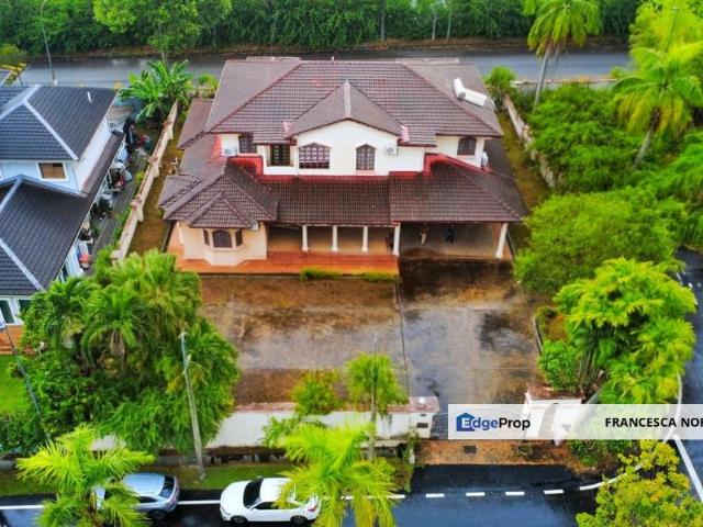 House for sale in Petaling, Damansara Damai