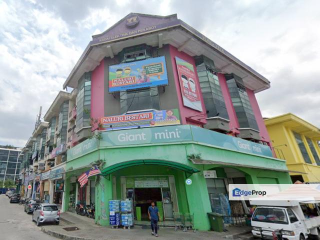 Shop for sale in Petaling, Damansara Damai
