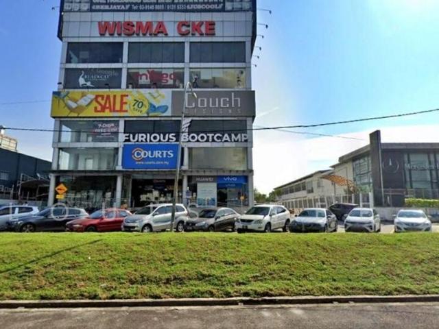 Shop for rent in Country Heights Damansara, Kuala Lumpur