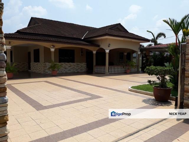 House for sale in Country Heights Damansara, Kuala Lumpur