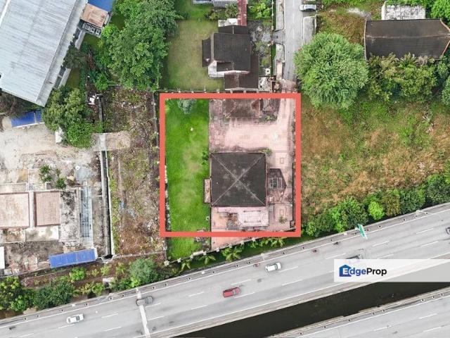 Shop for sale in Country Heights Damansara, Kuala Lumpur