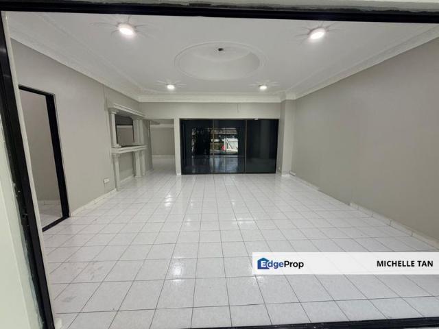 Shop for rent in Country Heights Damansara, Kuala Lumpur