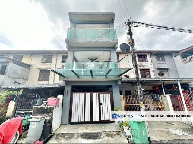 House for sale in Country Heights Damansara, Kuala Lumpur