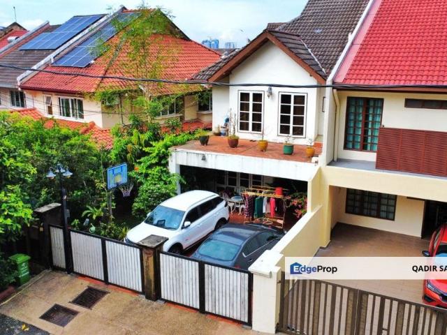 House for sale in Country Heights Damansara, Kuala Lumpur