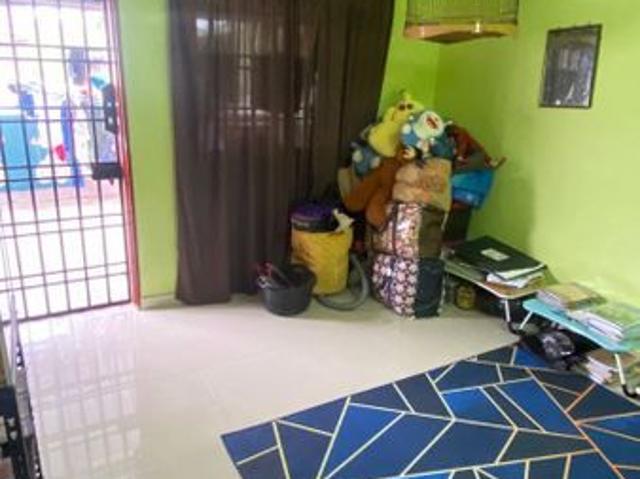 House for sale in Ulu Tiram, Johor