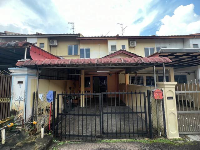 Terraced House for rent in Ulu Tiram, Johor