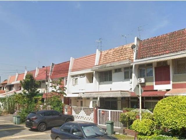 House for sale in Country Heights Damansara, Kuala Lumpur