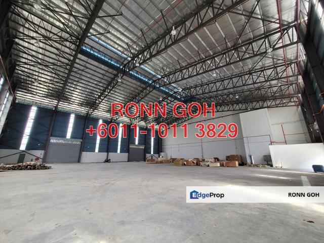 Warehouse for rent in Petaling, Alam Impian