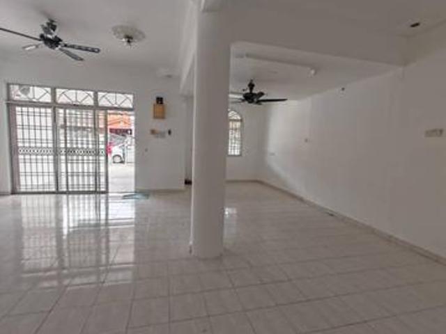 Terraced House for rent in Kulai