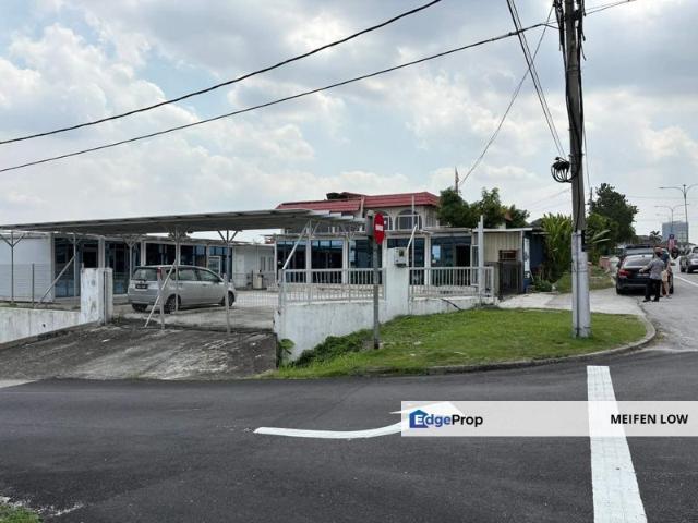 Shop for sale in Petaling, Damansara Damai