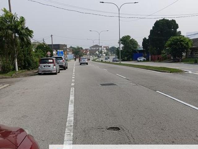 Shop for rent in Seksyen 9, Petaling Jaya