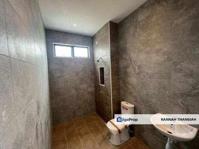 House for sale in Pulai, Bukit Ledang
