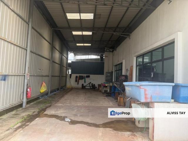 Warehouse for sale in Bukit Ledang, Johor