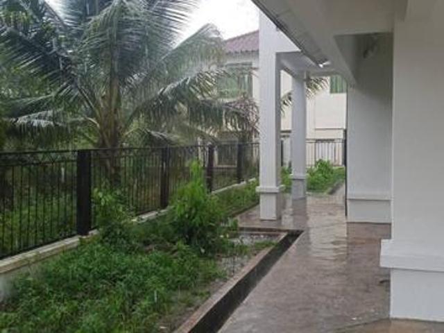 Bungalow for rent in Kluang, Johor