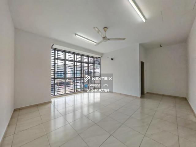 Residential House for sale in Sibu Laut