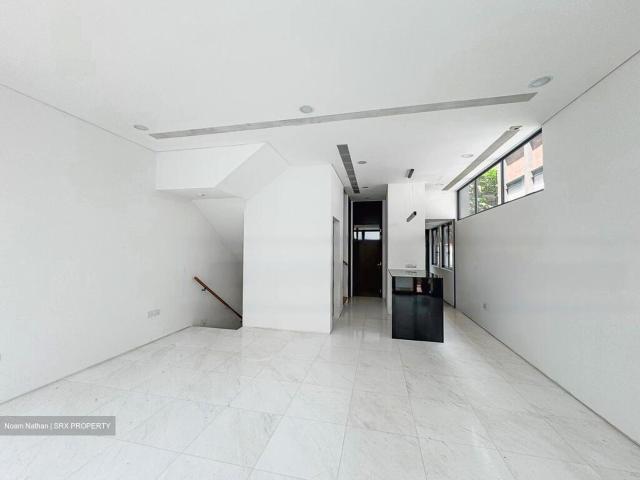 Condominium for rent in Holland