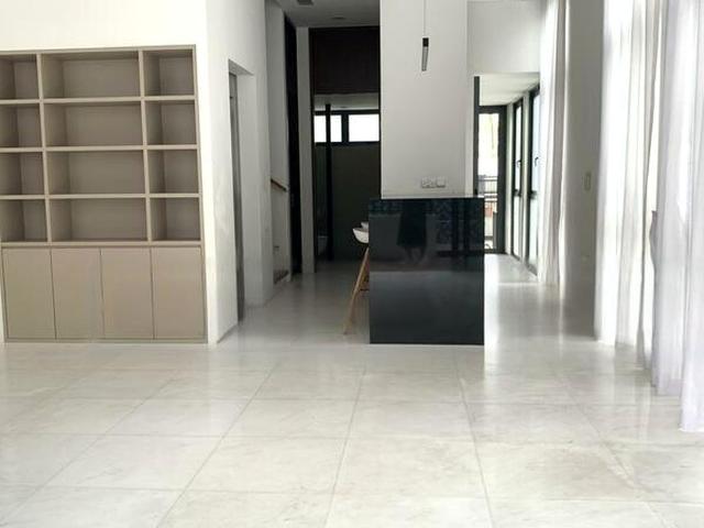 Condominium for rent in Holland