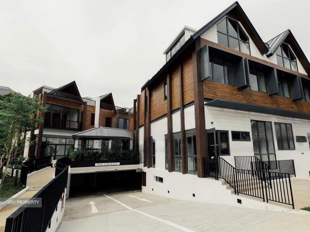 Condominium for rent in Holland