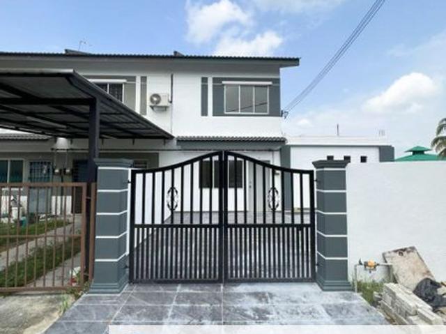 House for sale in Tangkak, Johor