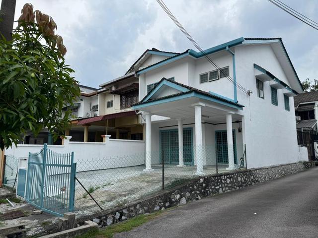 Terraced House for sale in Petaling, Subang Jaya