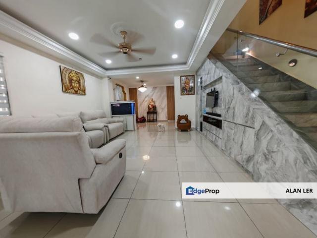 House for sale in Pulai, Bukit Ledang