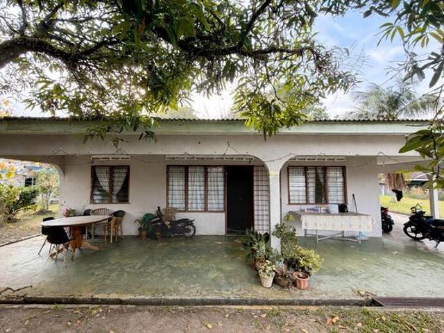 Bungalow for sale in Kota Tinggi, Johor
