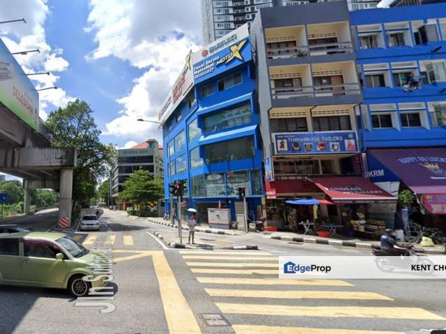 Shop for rent in Country Heights Damansara, Kuala Lumpur