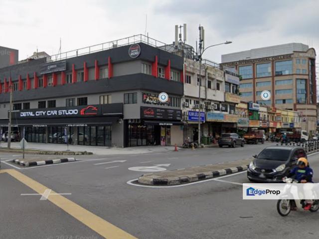 Shop for rent in Country Heights Damansara, Kuala Lumpur