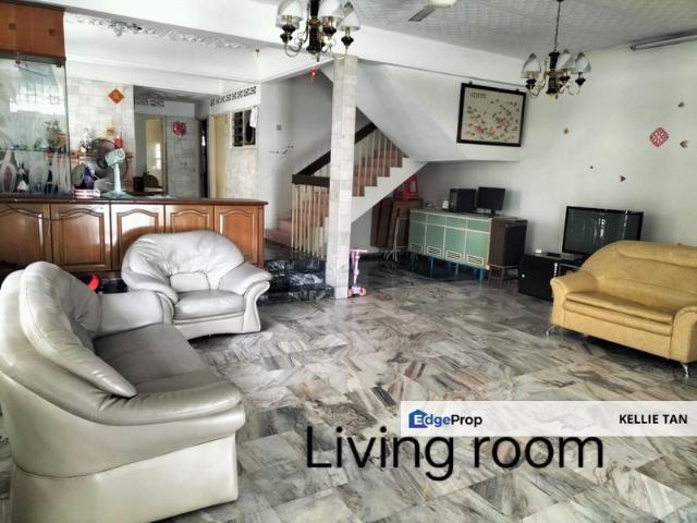 House for sale in Country Heights Damansara, Kuala Lumpur
