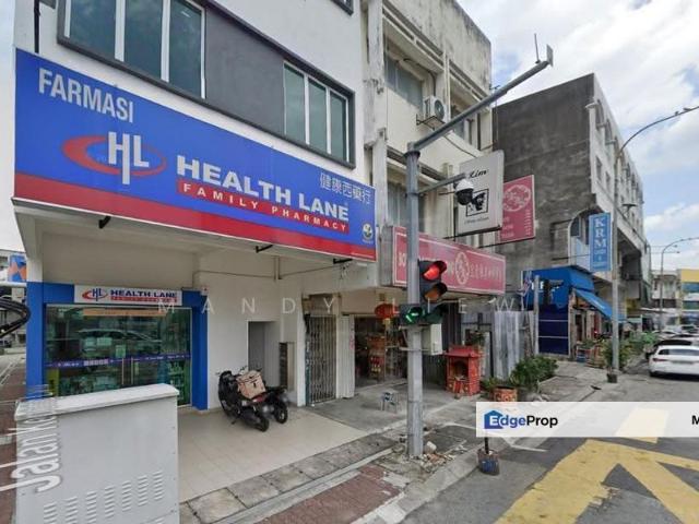 Shop for rent in Kuala Lumpur, Country Heights Damansara
