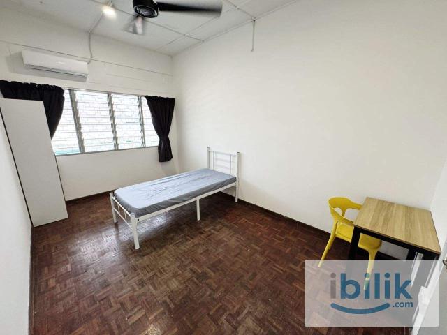 Room for rent in Country Heights Damansara, Kuala Lumpur