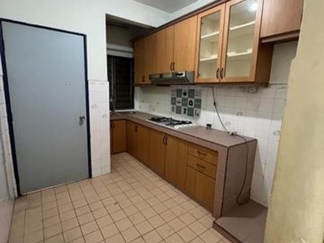 Apartment for sale in Country Heights Damansara, Kuala Lumpur