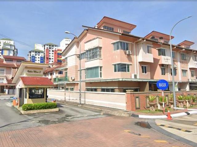Townhouse for sale in Country Heights Damansara, Kuala Lumpur