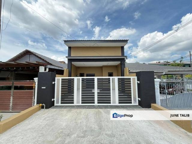 House for sale in Muar, Johor