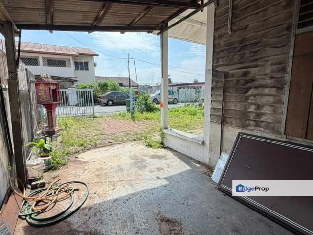 House for sale in Country Heights Damansara, Kuala Lumpur