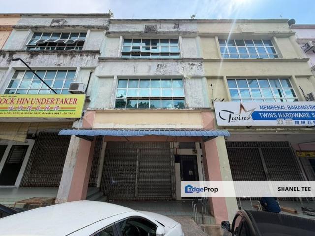 Shop for rent in Kluang, Johor