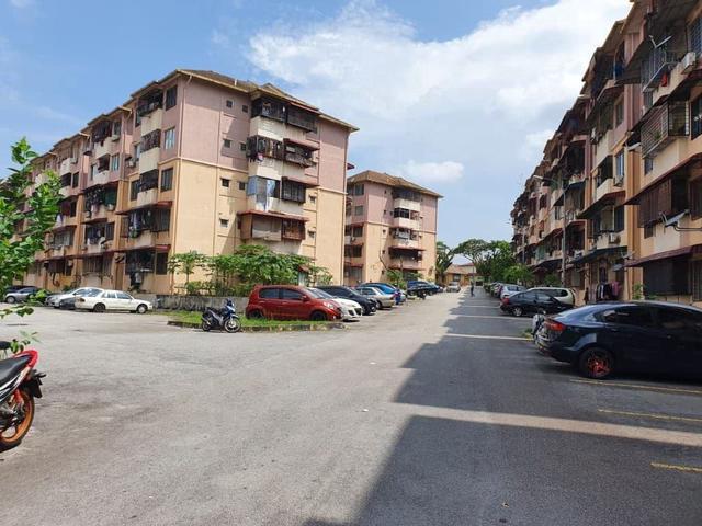 Apartment for sale in Petaling, Subang Jaya