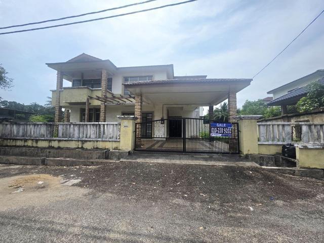 Bungalow for sale in Kuantan, Pahang