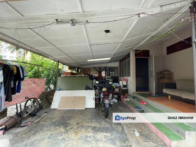 House for sale in Country Heights Damansara, Kuala Lumpur
