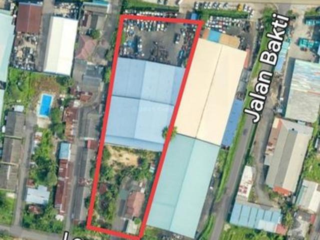 Warehouse for sale in Port Klang, Selangor