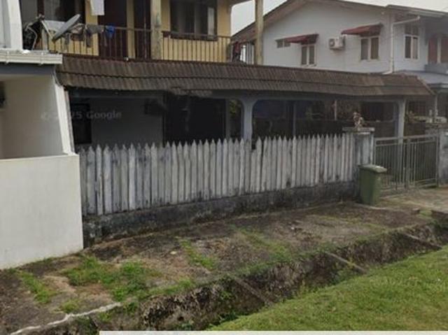 House for sale in Kuching