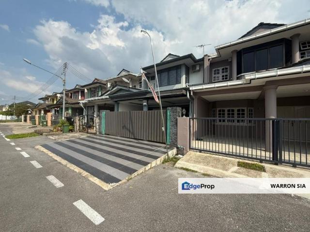 House for sale in Kuching