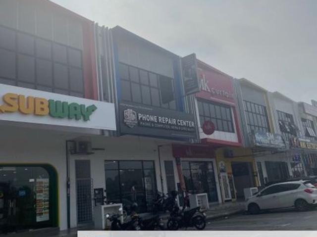 Shop for rent in Alam Impian, Selangor