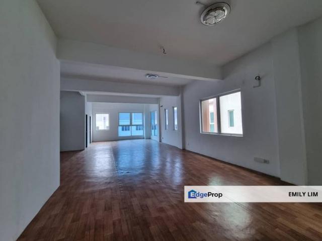 Shop for sale in Alam Impian, Selangor