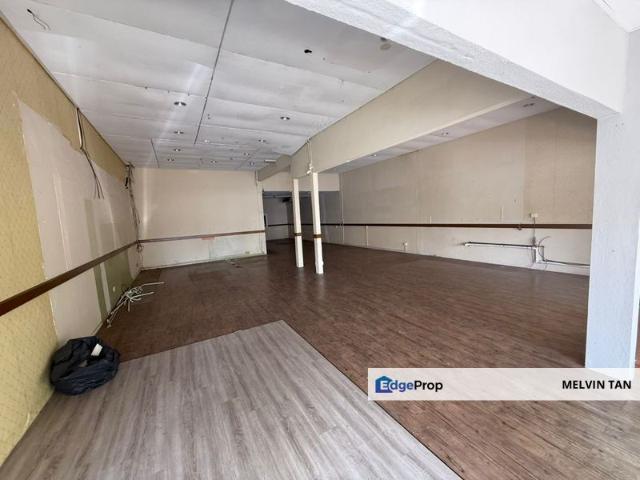 Shop for rent in Georgetown, Penang