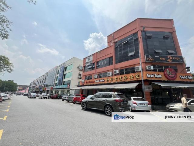 Shop for rent in Petaling, Subang Jaya