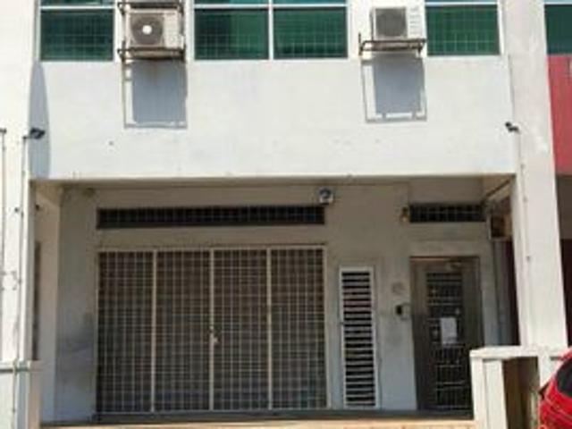 Shop for rent in Petaling, Subang Jaya