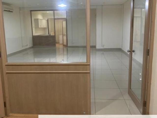 Shop for rent in Petaling, Subang Jaya