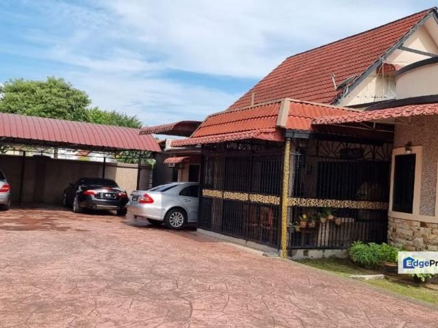 House for sale in Country Heights Damansara, Kuala Lumpur