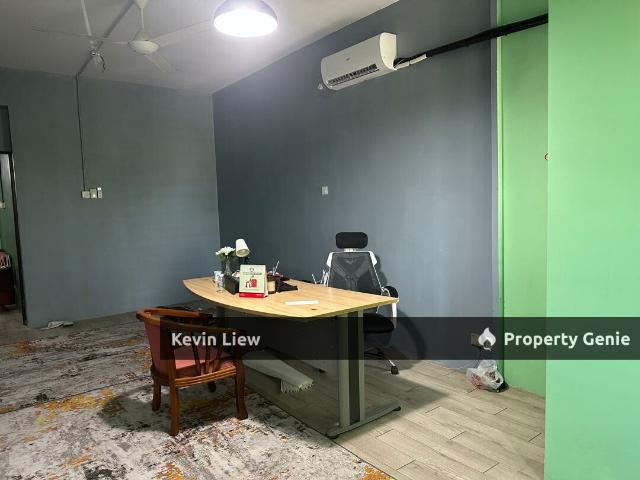 Shop for rent in Taman Rinting, Masai
